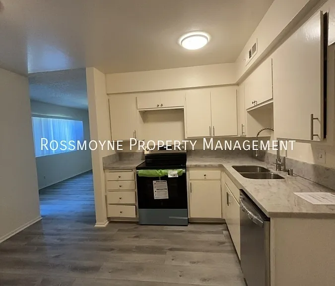 222 S Magnolia Ave #E — Photo 11