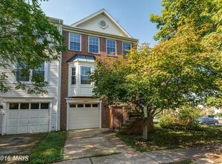 14643 Stream Pond Dr, Centreville, VA 20120