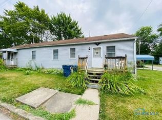 903 Virginia St, Pt Clinton, OH 43452