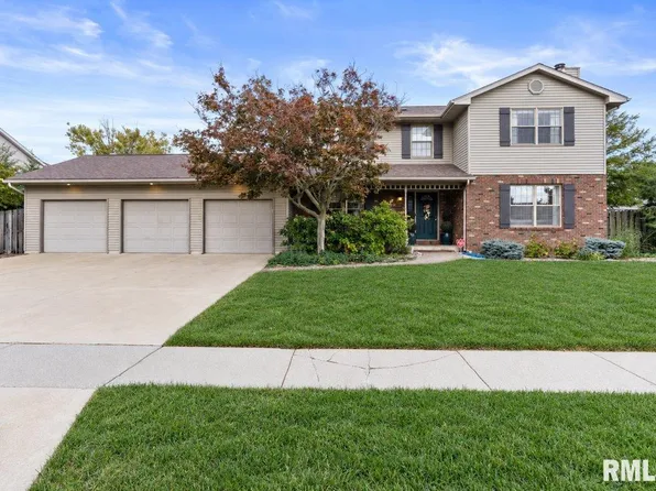 312 Westwinds Dr, Jacksonville, IL 62650