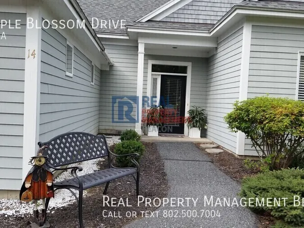 14 Apple Blossom Dr, West Lebanon, NH 03784