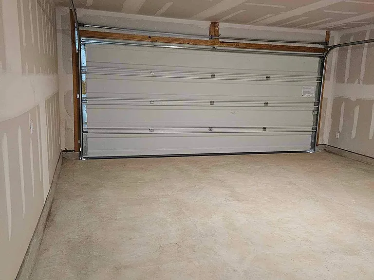 10018 Ana Hts — Photo 24