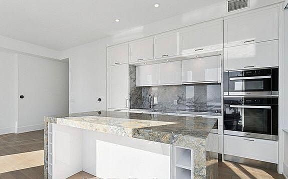 5th image of 480 Front St W Penthouse 14
