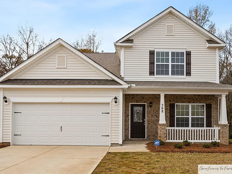 568 Stone Hollow Dr — Photo 1