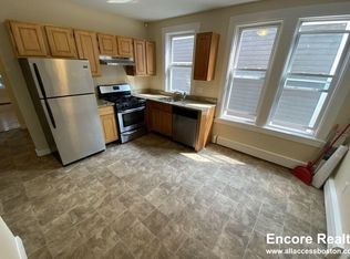 66 Middle St #4, Boston, MA 02127