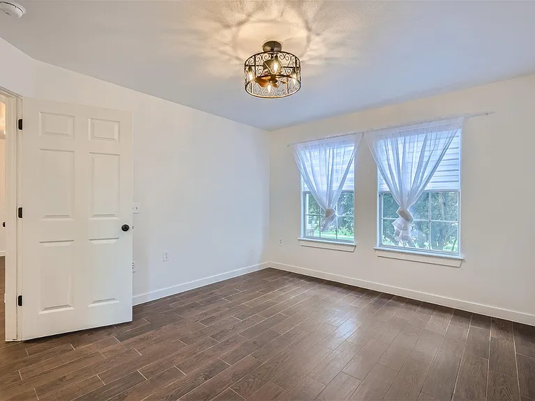 6021 Perlita Dr — Photo 7