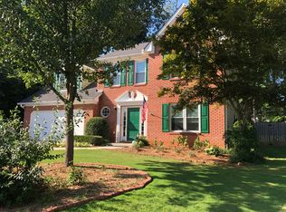 995 Dogwood Park Dr, Lawrenceville, GA 30046