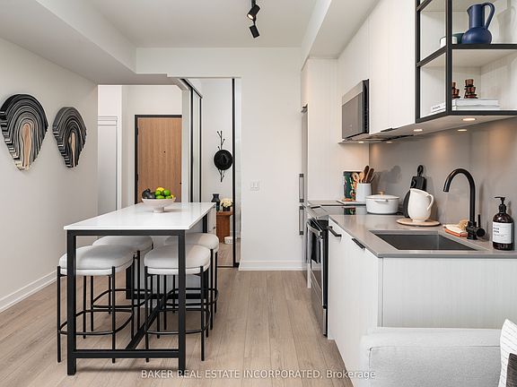 4th image of 740 Dupont St #515