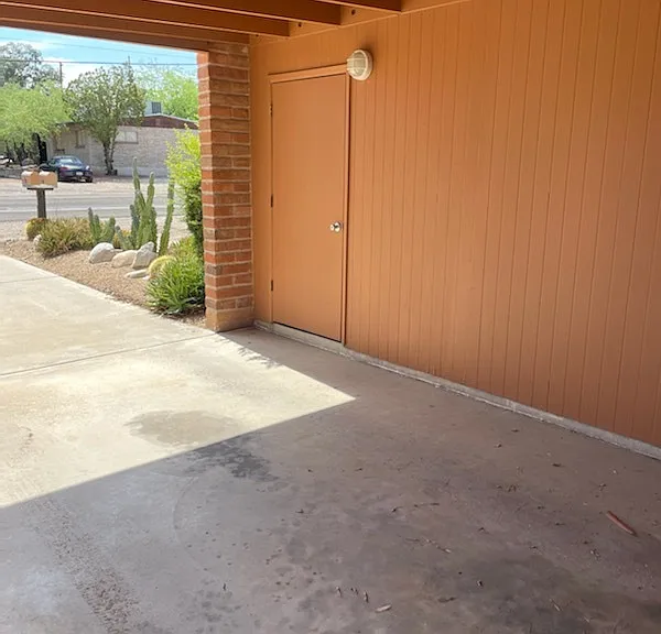 1219 N Dodge Blvd — Photo 5