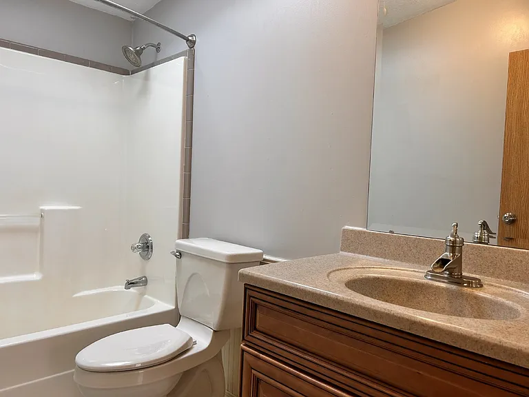 5024 Shamrock Way — Photo 24