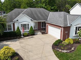 419 Augusta Dr, Elyria, OH 44035