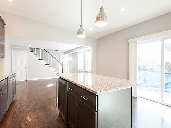 5th image of 20 Telegraph St #Sfr