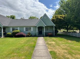 2972 Matt Dr, Eugene, OR 97408
