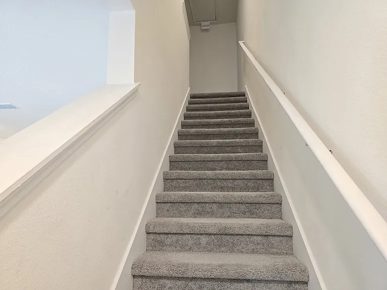 1242 Lido Dr — Photo 17