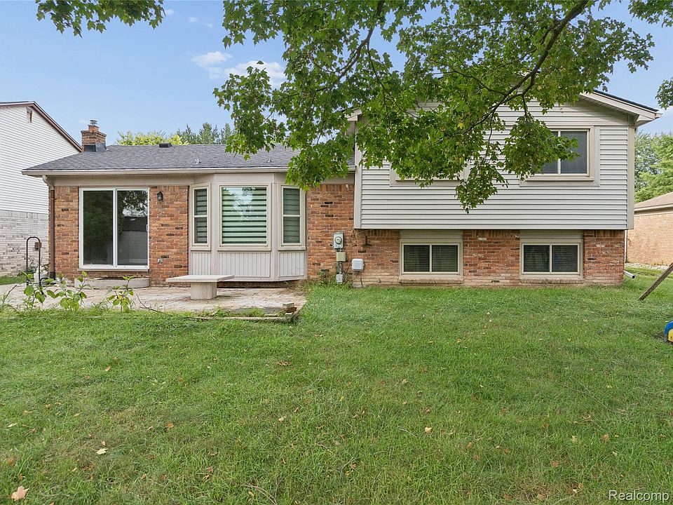 2108 Adrienne Dr, photo 7