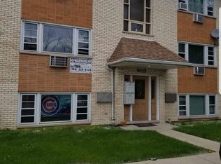 5015 River Rd #1W-2W, Schiller Park, IL 60176