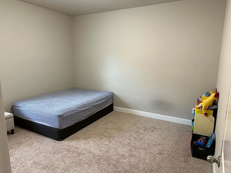 178 Kenton Ln — Photo 19