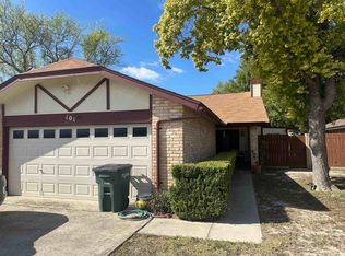 101 Garden Crest Cir, Del Rio, TX 78840