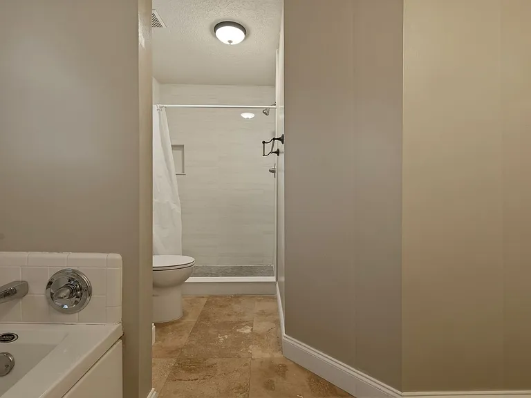 6831 SW 80th Dr — Photo 13