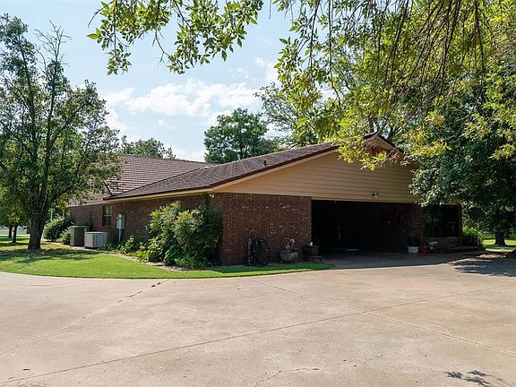 5th image of 19286 S Indian Meridian Rd