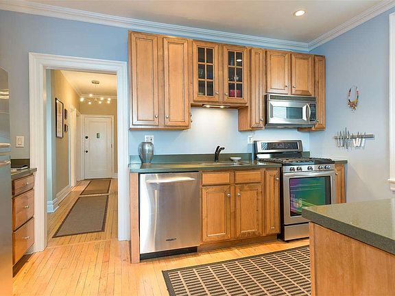 2nd image of 260 Harrison Ave APT 404