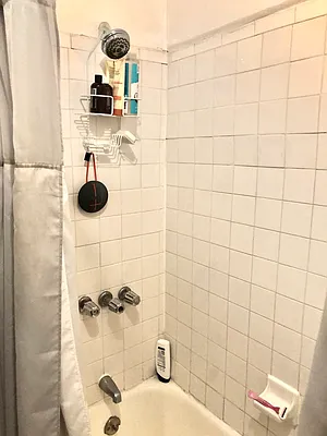 Rented by LJ Sloane Management | media 33