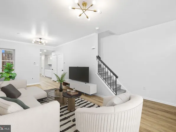 1821 N Croskey St, Philadelphia, PA 19121