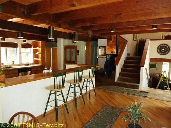 5th image of 11285 Alder Dr