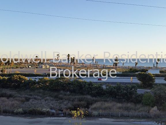 3rd image of 1517 Vista Del Mar Pl