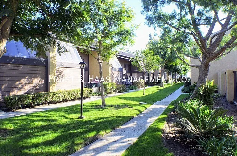 7021 Alondra Blvd #26 — Photo 1