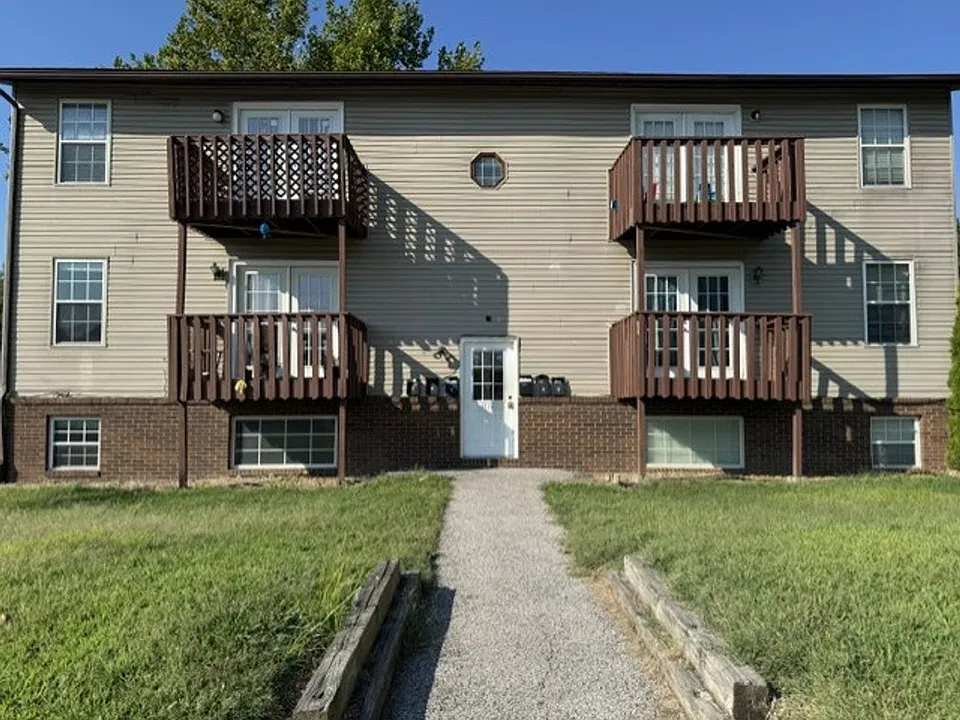 1111 Arrowhead Drive