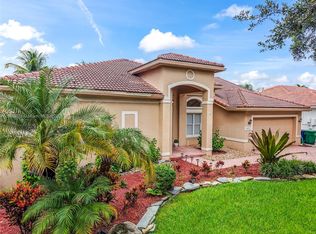 10337 NW 53rd Ct, Pompano Beach, FL 33076