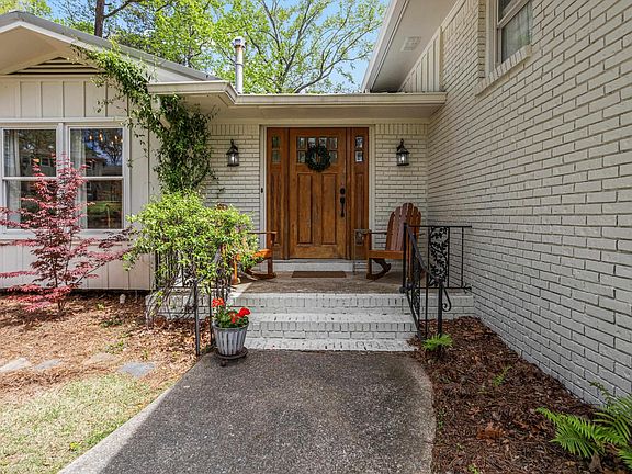 2nd image of 511 Keven Dr