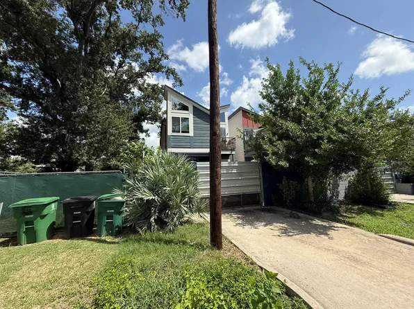 217 Frawley St, Houston, TX 77009
