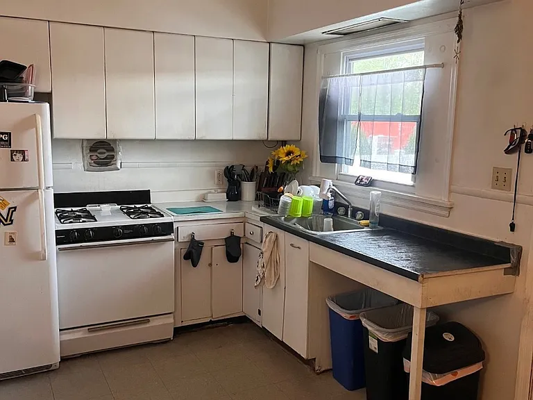 354 S Franklin St #1 — Photo 9