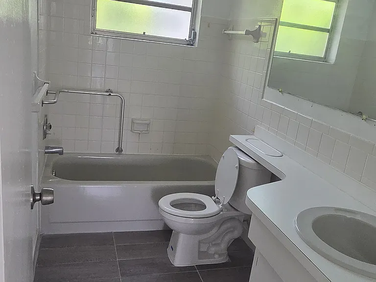 12213 Partridge Hill Row — Photo 14