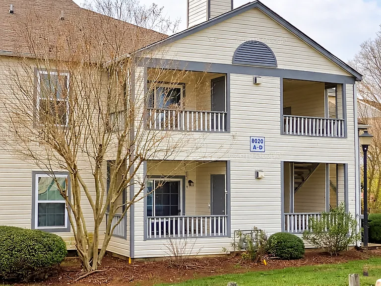 8020 Tremaine Ct #B-1 — Photo 1