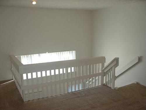 2nd image of 8425 Chatsworth Ct