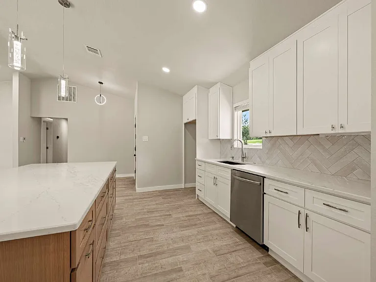 7301 Jo Will St — Photo 13