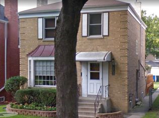 3038 W Sherwin Ave, Chicago, IL 60645