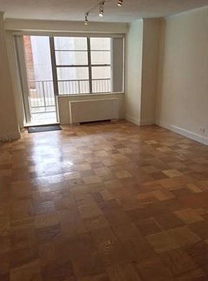 2nd image of 151 Tremont St #3