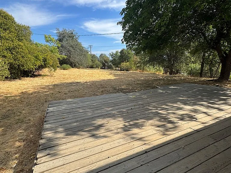 3540 Dwayne Ct — Photo 18