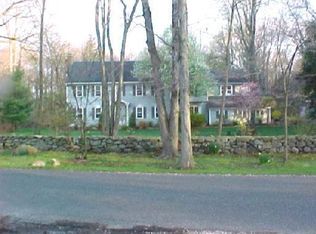 120 Longmeadow Rd, Fairfield, CT 06824