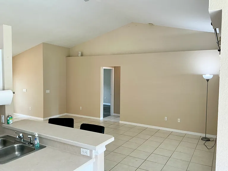 401 Harbour Lights Dr — Photo 26