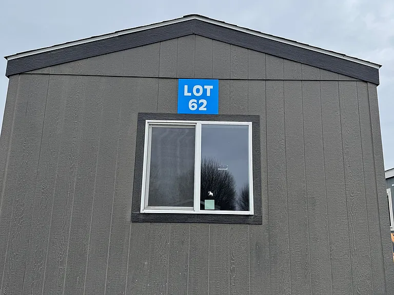 700 W Unity Loop — Photo 11