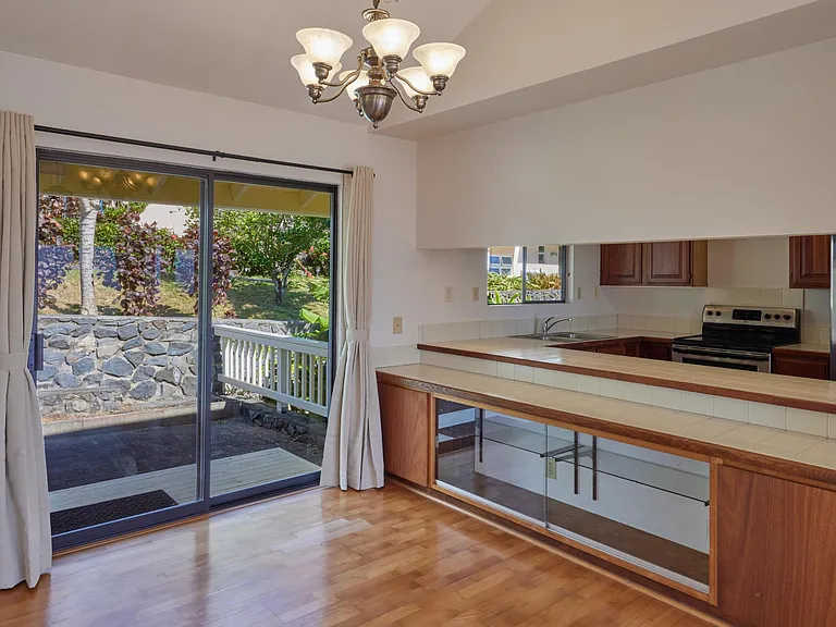 560 Kuikahi Dr — Photo 6