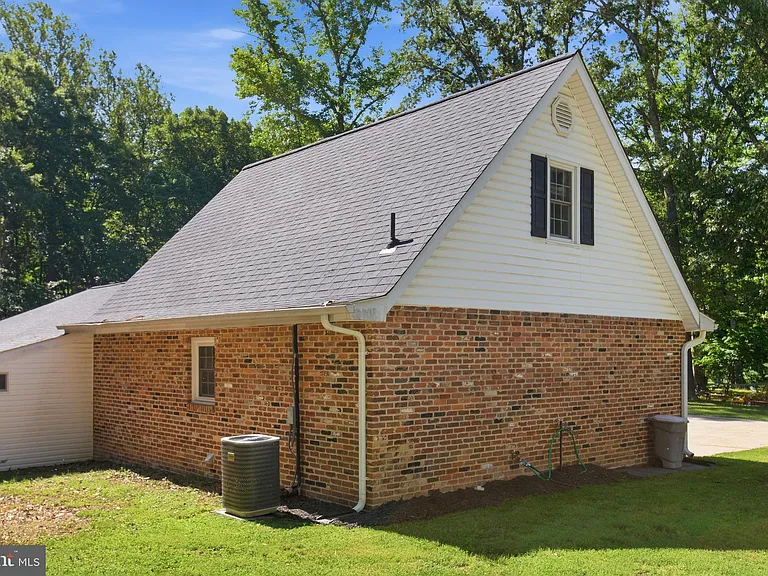 6485 Tip Hill Dr — Photo 14