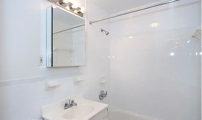 Rented by Copperwood Real Estate | media 24