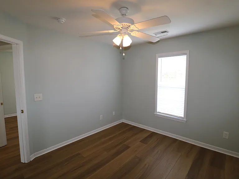 6004 Old Park Ln — Photo 18