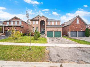 3 Imperial Crown Ln, Barrie, ON L4N 0T3